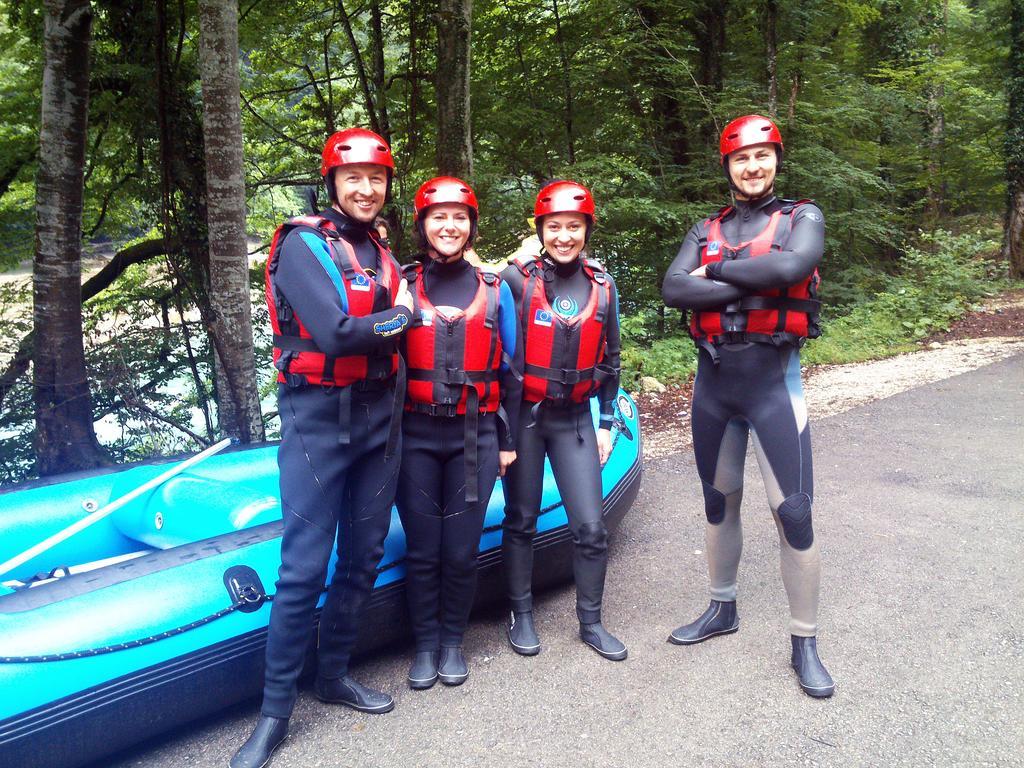 Rafting Camp Tara Center Tri Vodenice Bastasi Exteriör bild